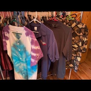 Lot of 4 random mens short sleeve shirts $39 Nike,polo,usa tiedye, import casual